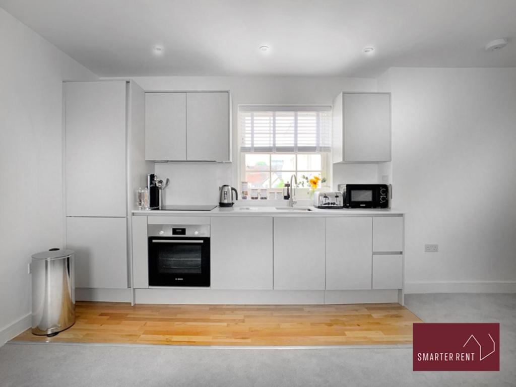 Eton, Windsor - 1 Bedroom First Floor Apartment - Parking Esterno foto